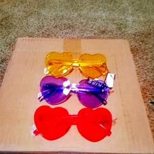 Kiss Heart Shaped Sunglasses New